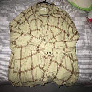 Urban outfitters flannel (VERY OVERSIZED)